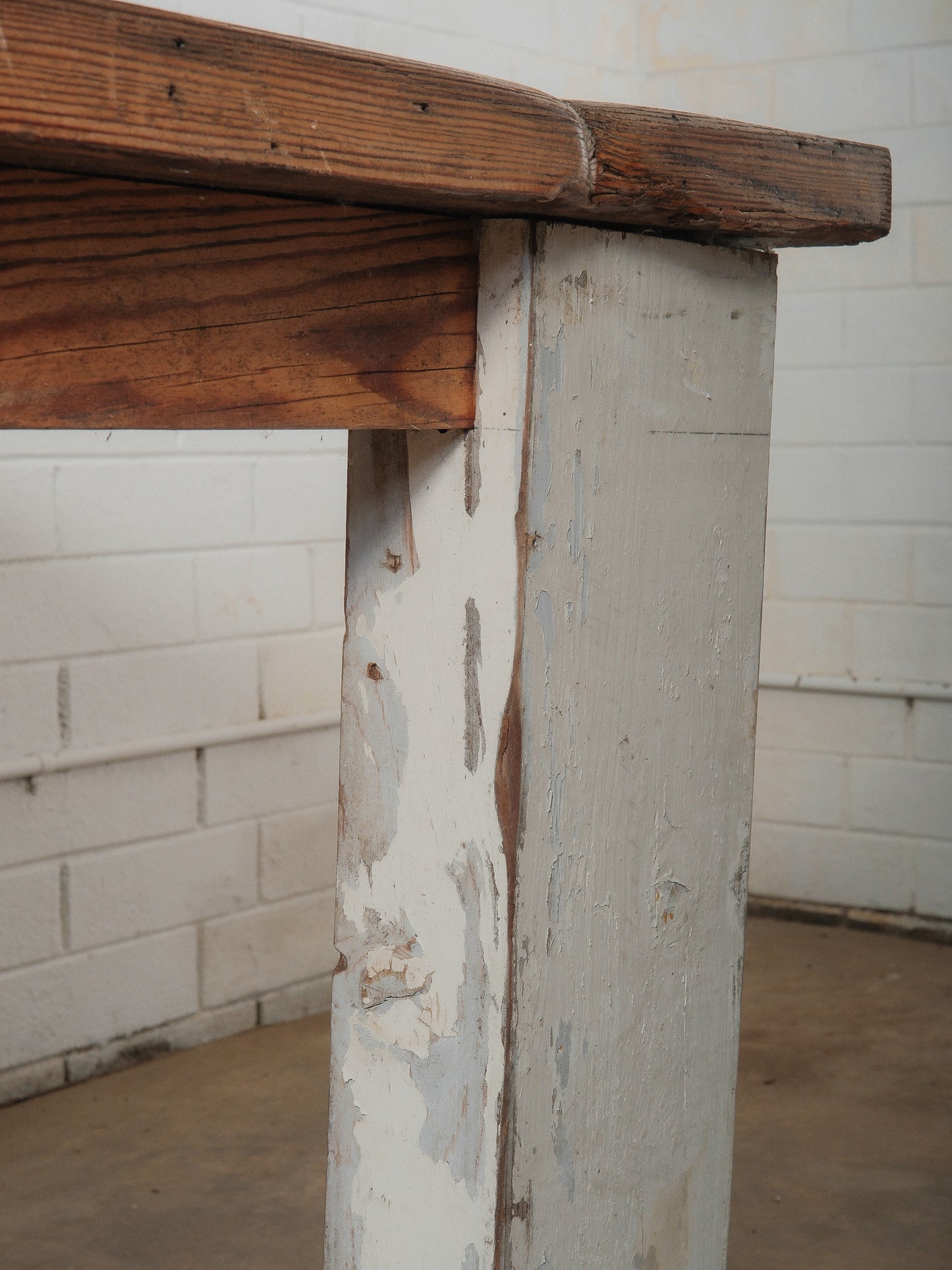 Rustic Farmhouse Dining Table with Natural Wood Slice Inlays and Painted Base
