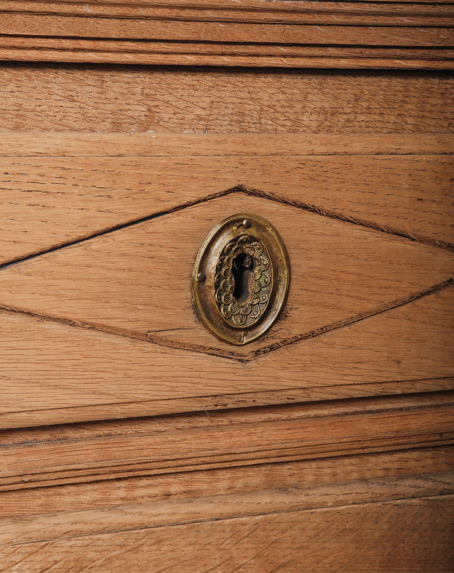 19th Century Oak Sideboard Cabinet with Upper Hutch Shelving and Hooks