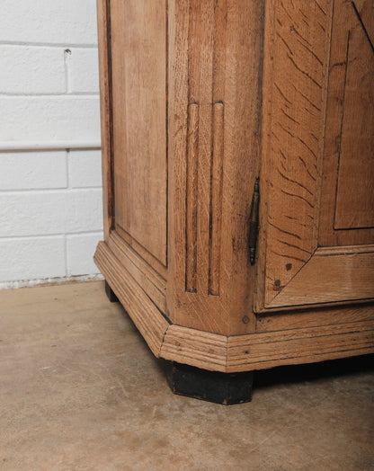 19th Century Oak Sideboard Cabinet with Upper Hutch Shelving and Hooks