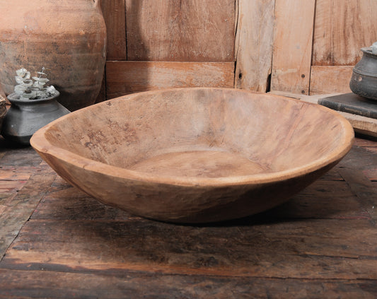 Handcrafted Primitive Wooden Parat Bowl