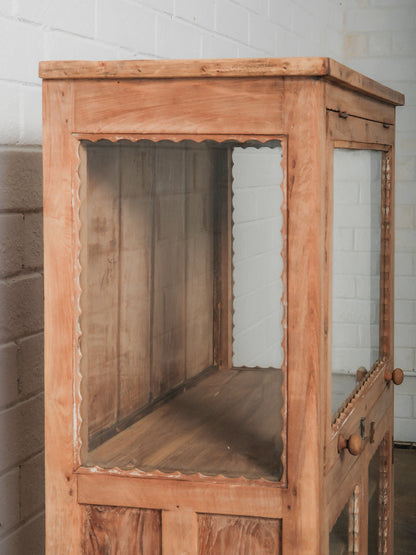 Vintage Wooden Glass Display Cabinet with Scalloped Trim and Dual-Sided Doors