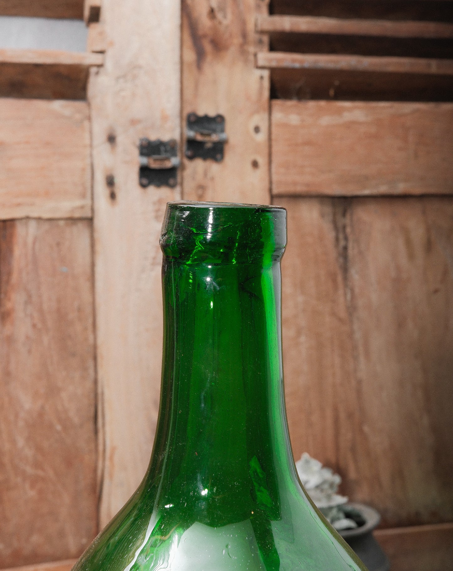 Green Glass Demijohn Wine Vessel
