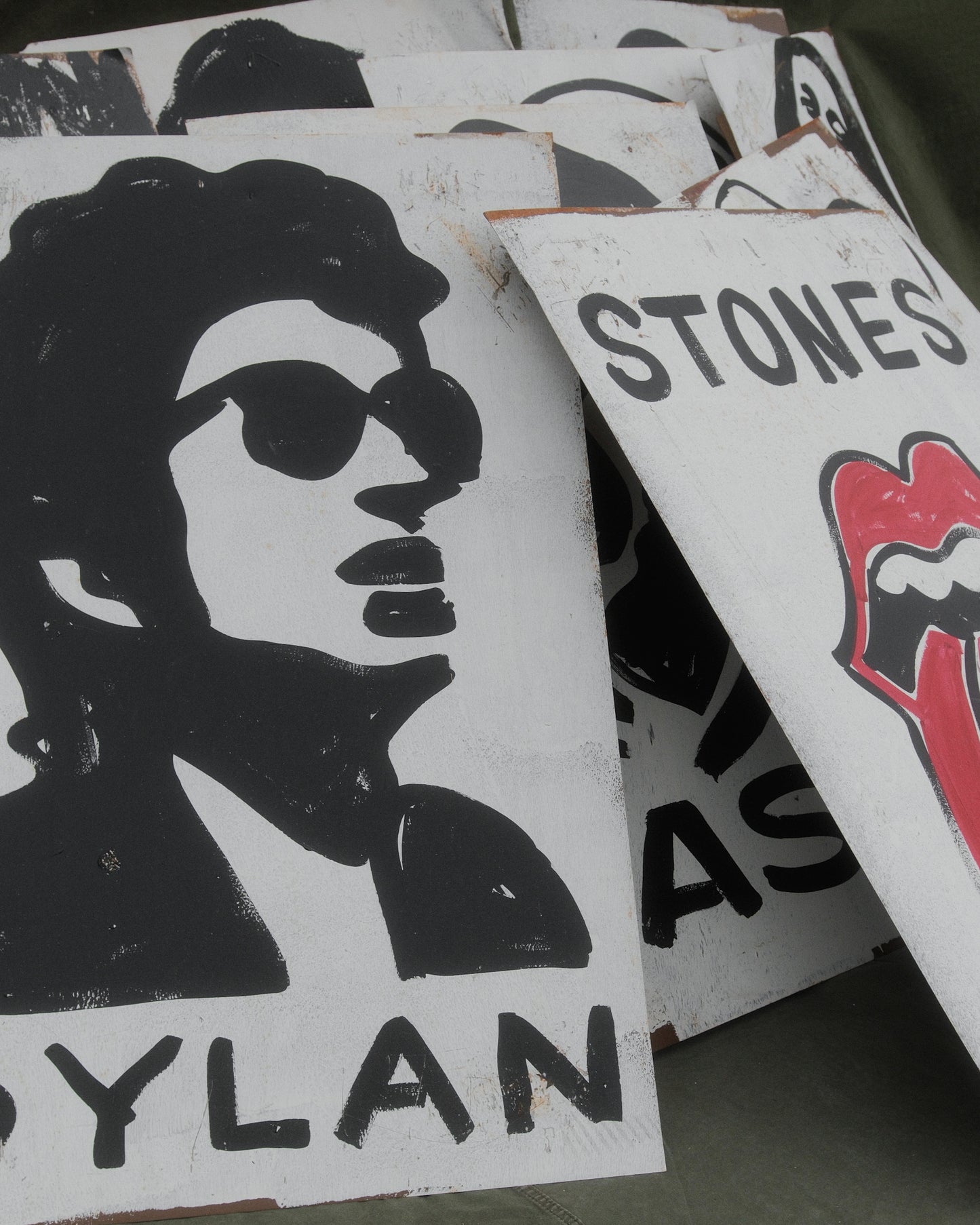 Metal Signs - Artist