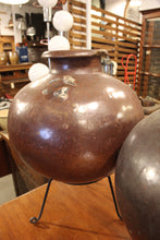 Load image into Gallery viewer, Brown Clay Urn on Metal Stand