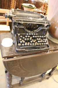Vintage Black Typewriter