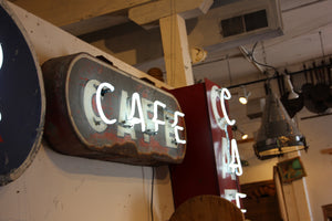 Neon "Cafe" sign
