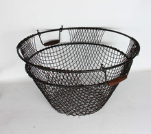 Load image into Gallery viewer, Wrought Iron styled Round Wire basket with wood handles
